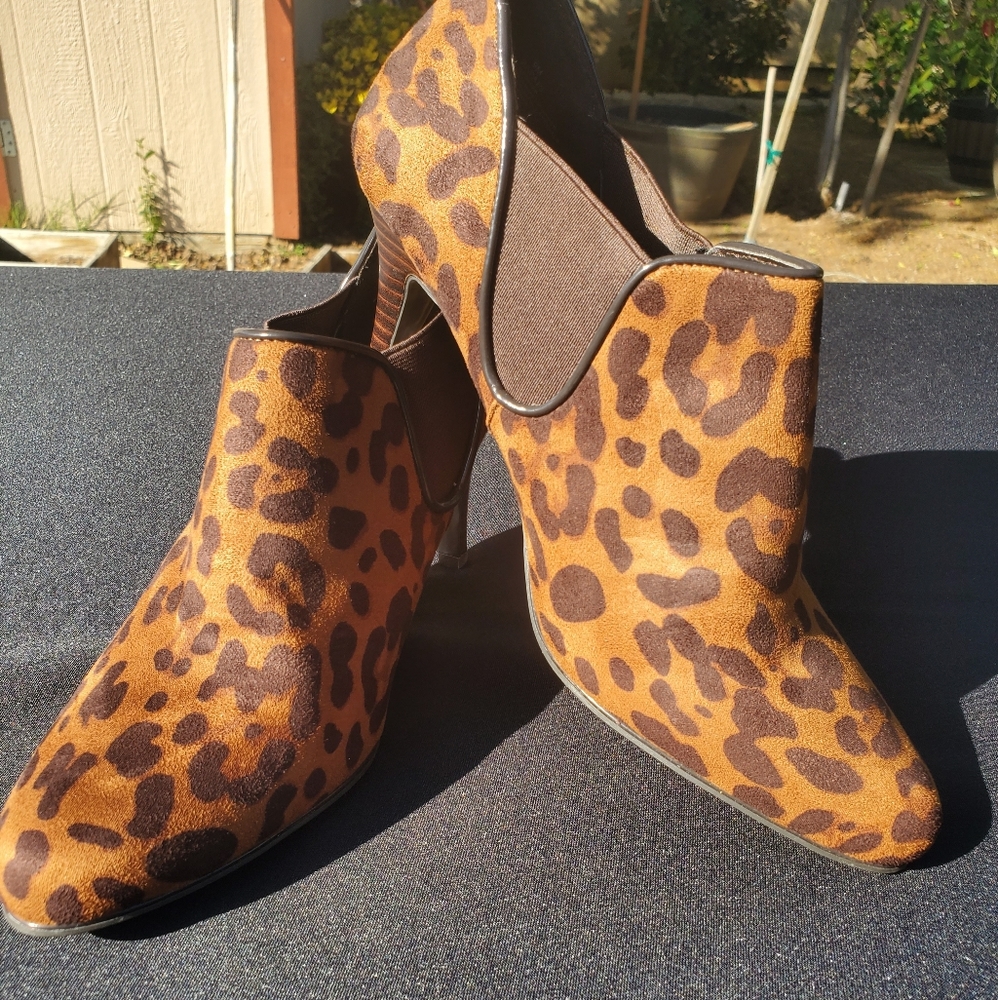 IMPO Leopard Ankle Bootie